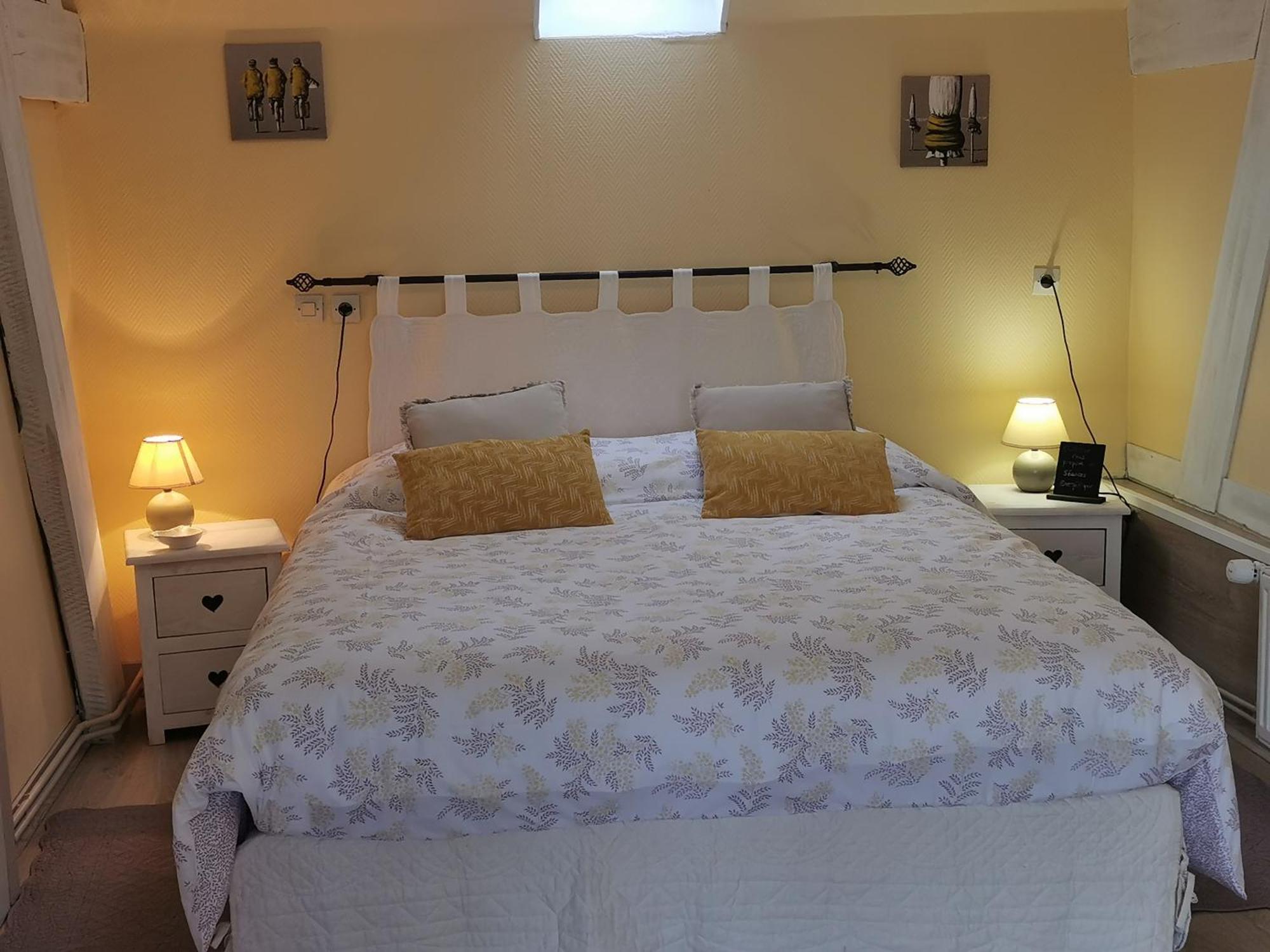Les Marronniers Hotel Cambremer Kültér fotó